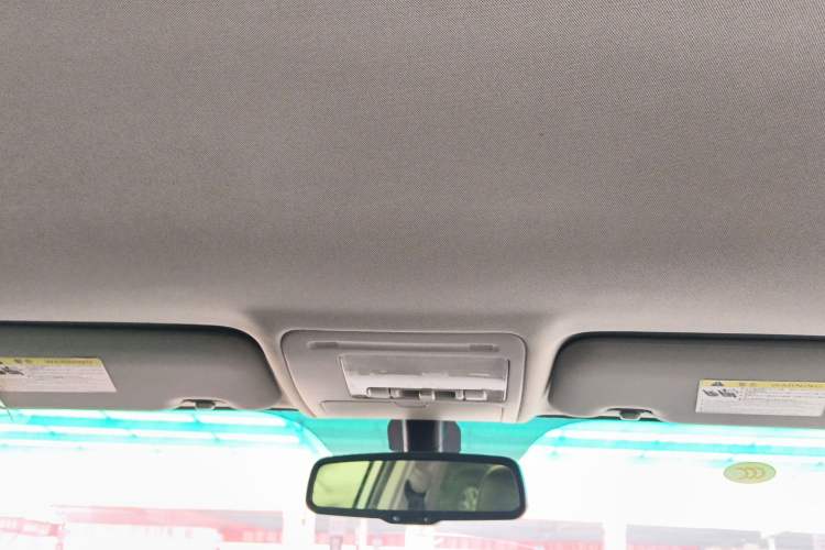 Used BYD S6 2013 Platinum Edition 2.0L Manual Luxury Model