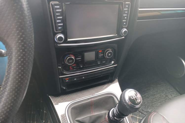 Used Haval H5 Classic 2015 2.0T Manual 4x4 Prestige Version
