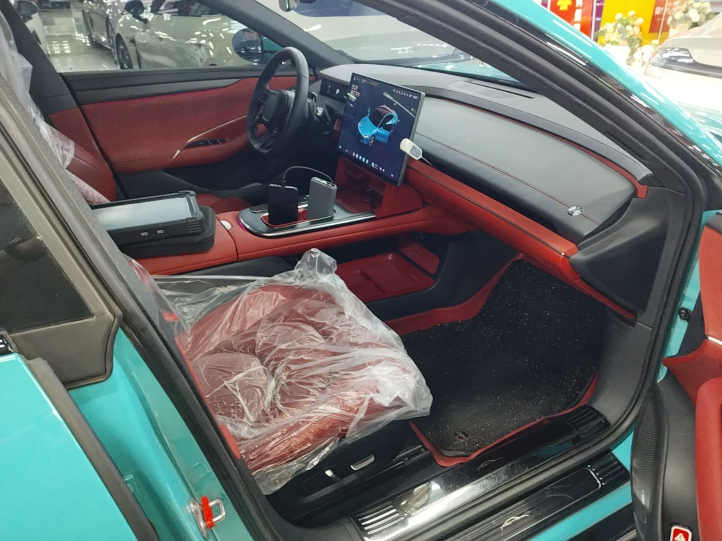 Xiaomi Auto SU7 2024 Rear-Drive Ultra-Long Range Advanced Pro-Level Intelligent Driving Version — снимка 19