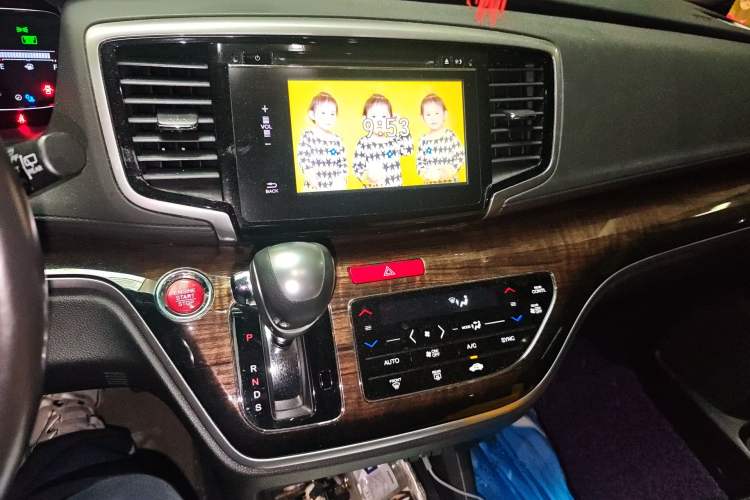 Used Honda Odyssey 2017 2.4L Smart Edition