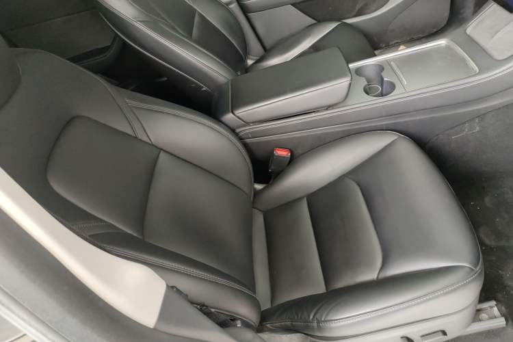 Used Tesla Model Y 2022 Rear-Wheel-Drive Version