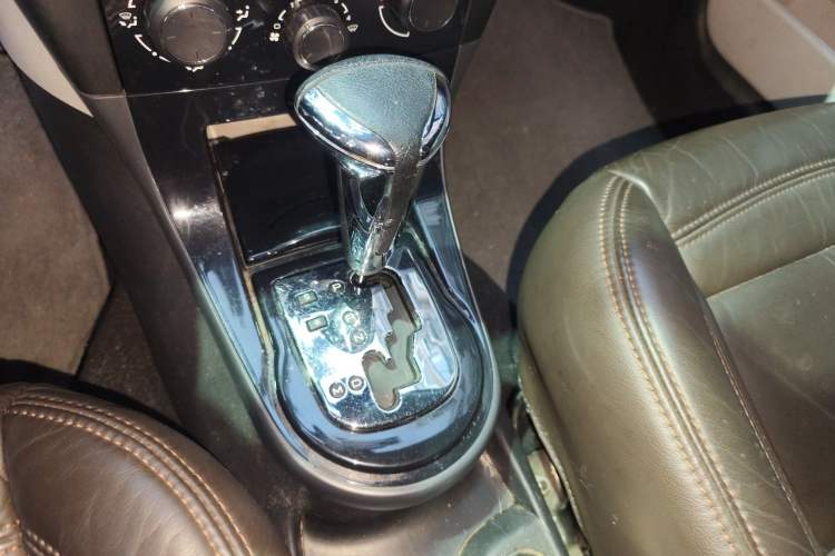 Used Citroen C-Quatre 2013 Sedan 1.6L Automatic Prestige Model Gear Lever