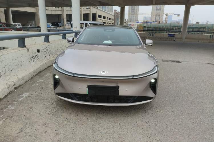 Used CHANGAN NEVO A07 2025 All-Electric "Real Bargain" 525 Luxury Model
