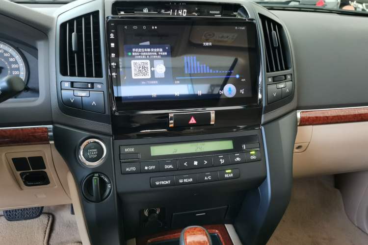 Used Toyota Land Cruiser 2015 4.6L V8 Low-Power Version Middle East Edition