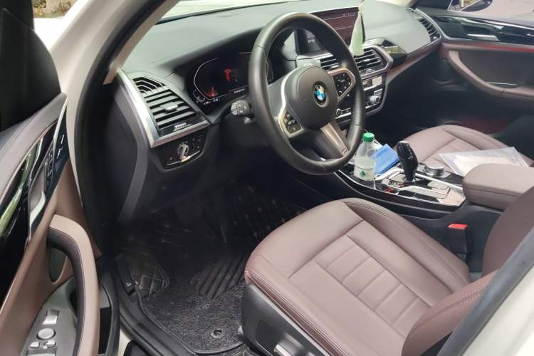 Used BMW X3 2020 xDrive25i M Sport Package Driver Seat