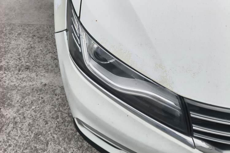 Used Roewe RX5 2016 20T Two-Wheel Drive Manual Flagship Edition