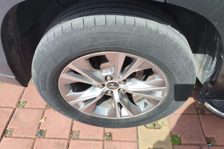 Used Toyota Highlander 2018 2.0T Two-Wheel Drive Elite Edition 5 Seats Emission Standard China V
