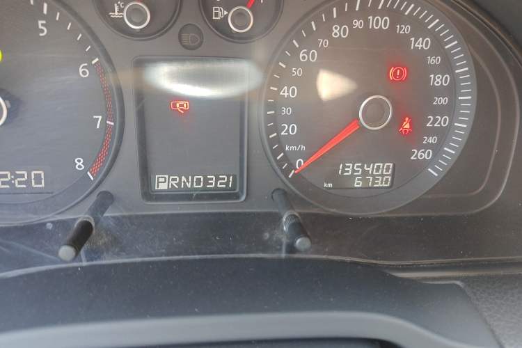 Used Volkswagen Passat 2009 2.0L MFI Automatic Luxury Edition