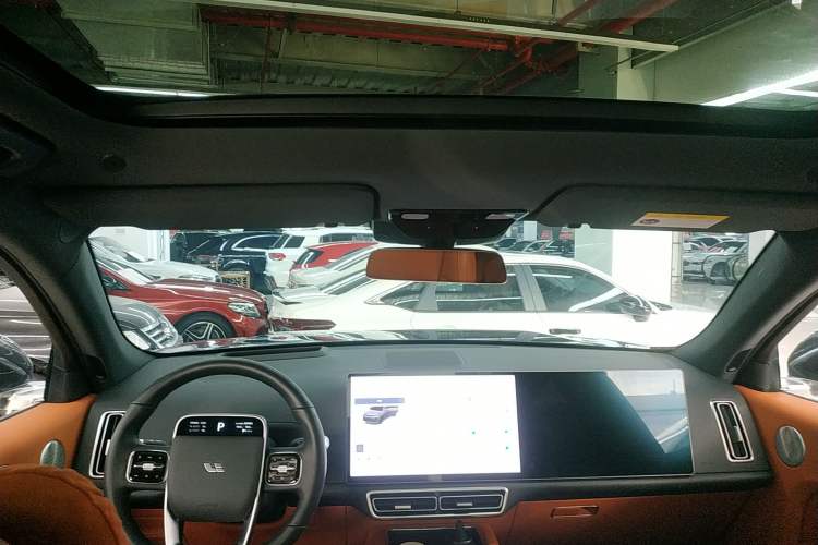 Used Li Auto L7 2023 Air model
