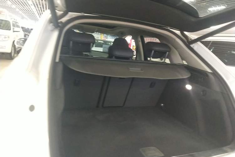 Used Audi Q3 2018 30th Anniversary Edition 35 TFSI Fashion Model Trunk