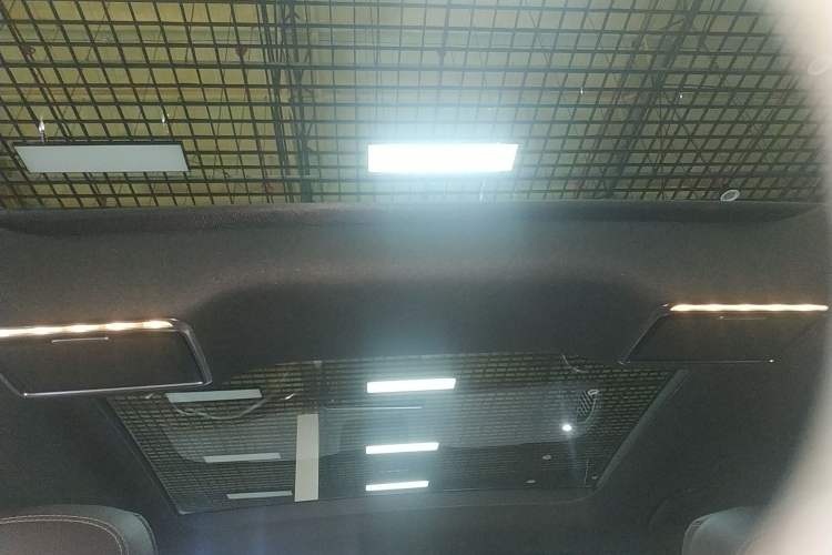 Used Mercedes-Benz GLC 2020 Facelift GLC 260 L 4MATIC Luxury Edition