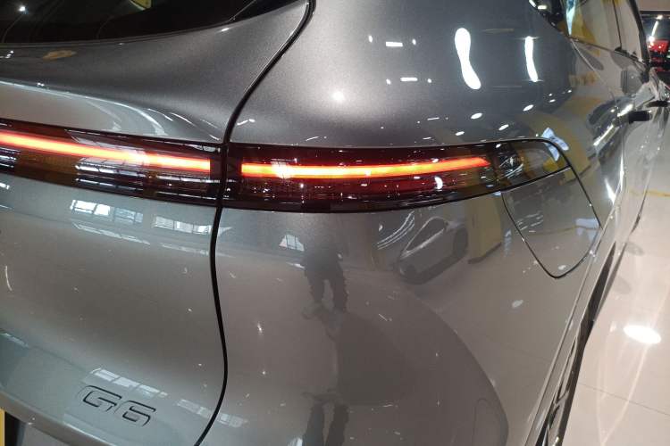 Used XPeng G6 2025 625 Long-Range Max Flagship Edition Right Rear Taillight