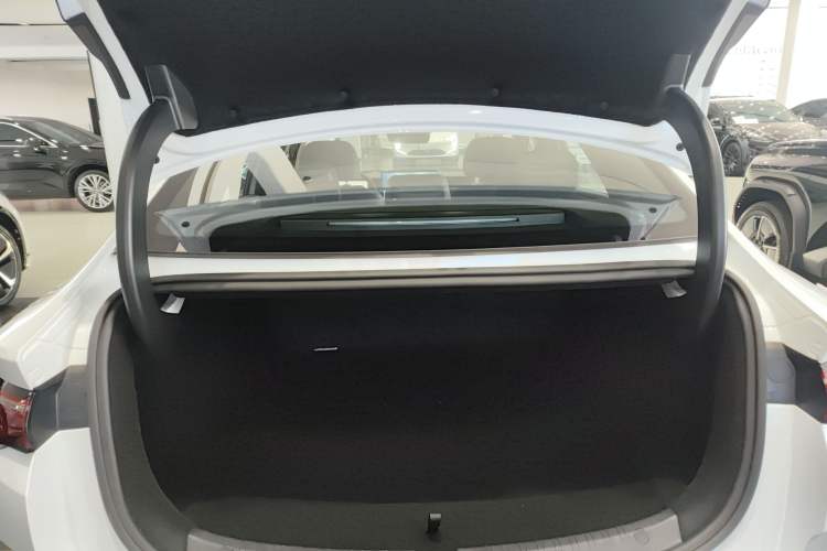 Used BYD Qin L 2025 EV 545KM Excellence Edition Trunk