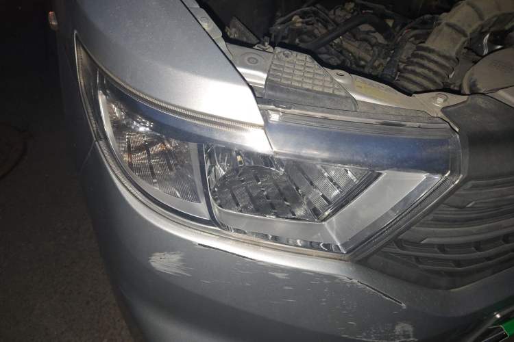 Used Wuling Hongguang V 2019 1.5L Base Version China VI LAR