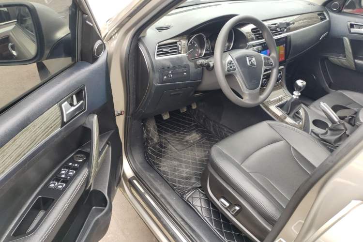 Used Zotye T600 2016 1.5T Manual Luxury Edition