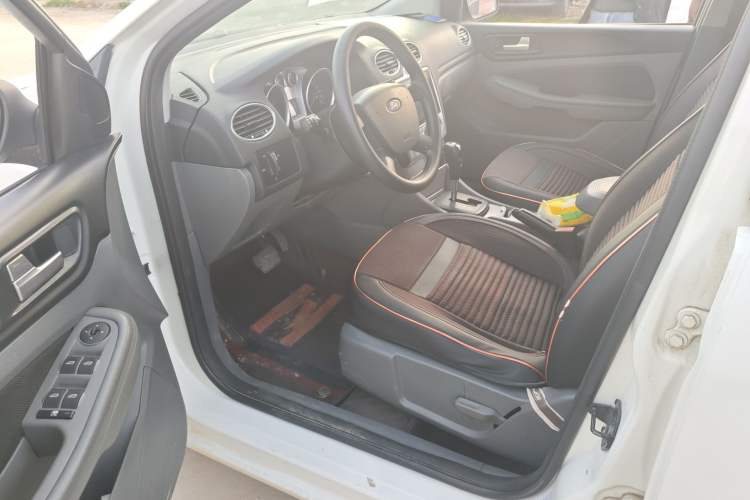 Used Ford Focus 2013 Hatchback Classic 1.8L Automatic Millionth Anniversary Edition
