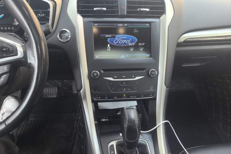 Used Ford Mondeo 2013 2.0L GTDi 200 Luxury Model