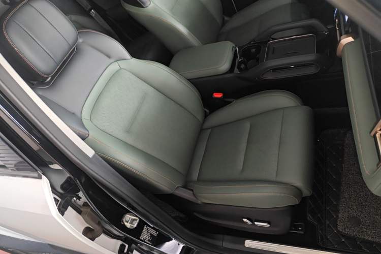 Used iCAR 03 2024 501km Two-Wheel Drive Long-Range Yuechao Edition