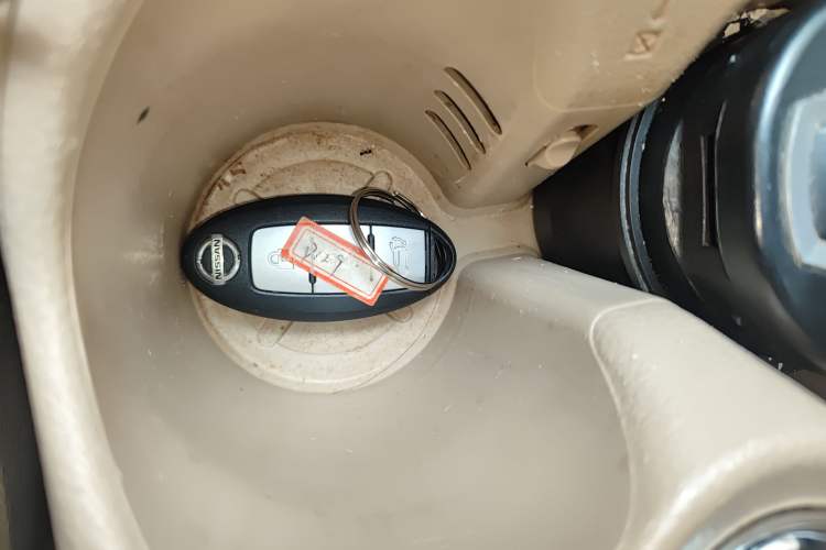 Used Nissan X-Trail 2014 2.5L CVT Luxury Edition 4WD