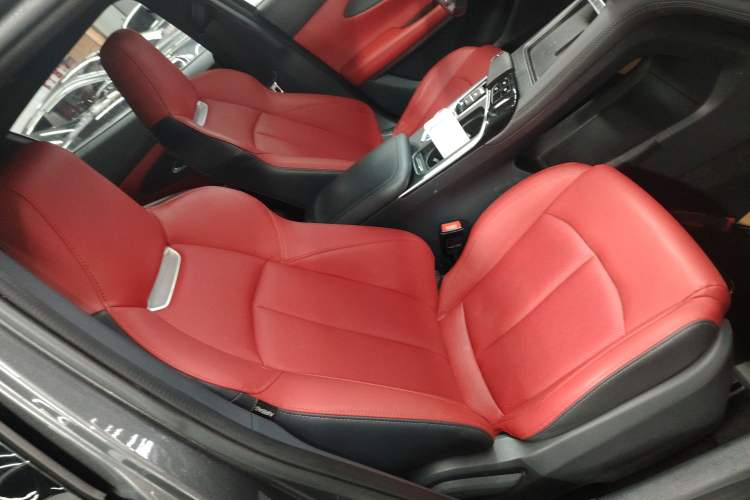 Used Changan UNI-T 2020 1.5T Prestige Version