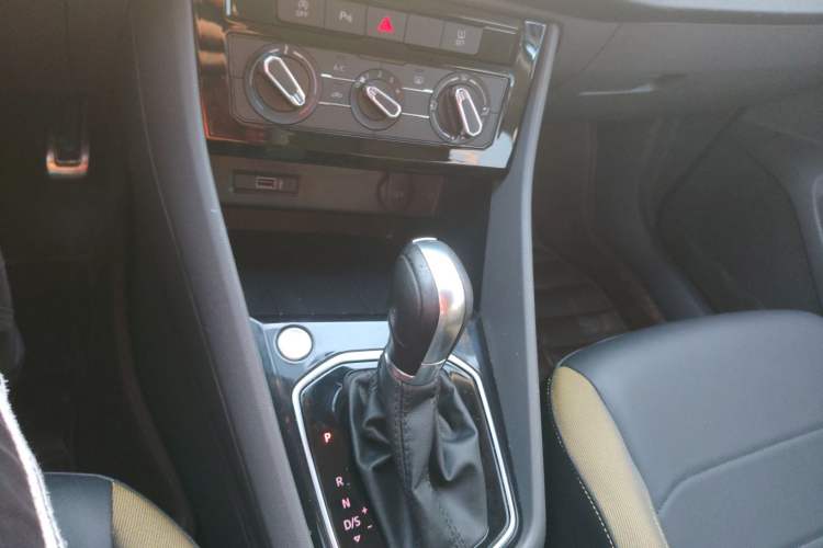 Used Jetta VS5 2019 280TSI Automatic Enjoyment Model