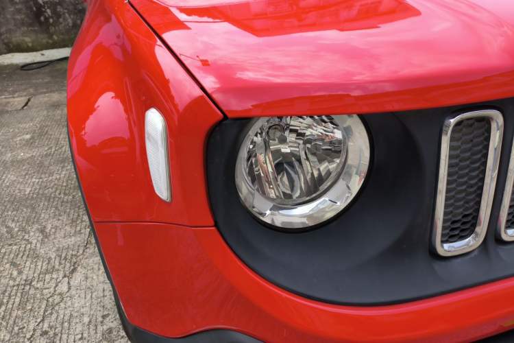 Used Jeep Renegade 2017 180T Automatic High-Energy Version
