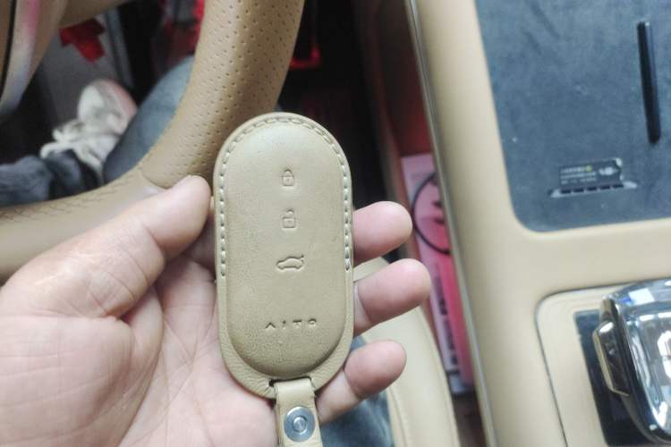 Used Hima AITO M7 2024 1.5T Rear-Drive Plus Version 5 Seats
