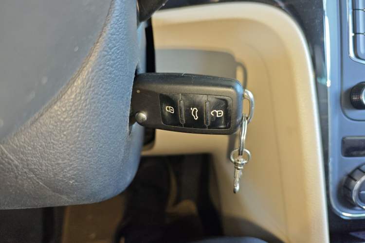 Used Volkswagen Passat 2015 1.8TSI DSG Prestige Edition Vehicle Key