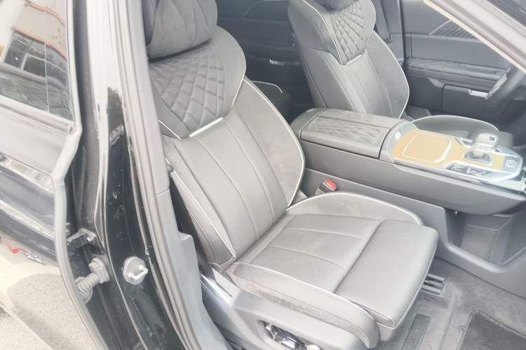 Used Hongqi E-HS9 2021 460 km Range Flagship Edition Six-Seater
