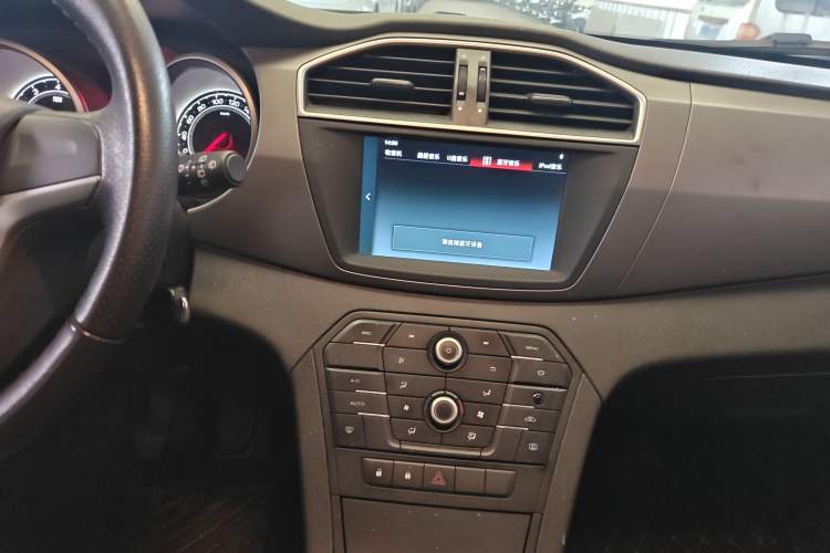 Used MG GS 2016 1.5TGI Manual Value Edition Audio And AC Panel