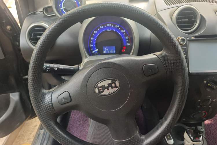 Used BYD F0 2012 1.0L XuanKu Trim

