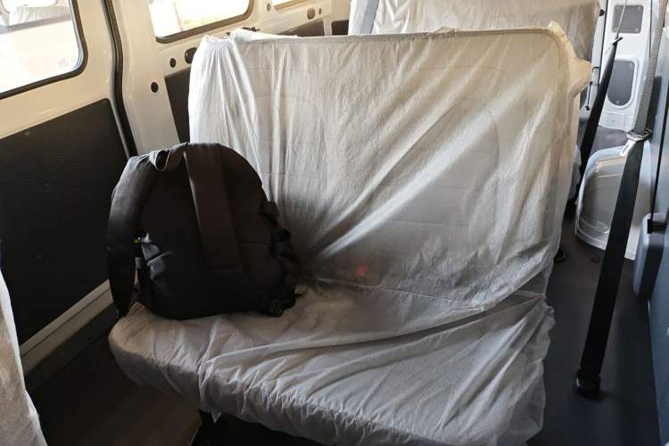 Used Wuling Yangguang 2024 300KM Comfort Version Passenger Van 75kW