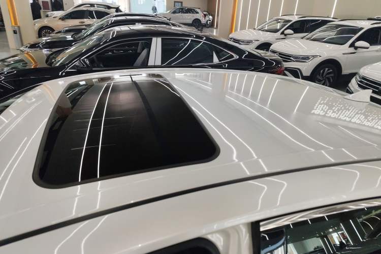 Used Toyota Camry 2021 Dual-Motor 2.5 HGVP Leading Edition