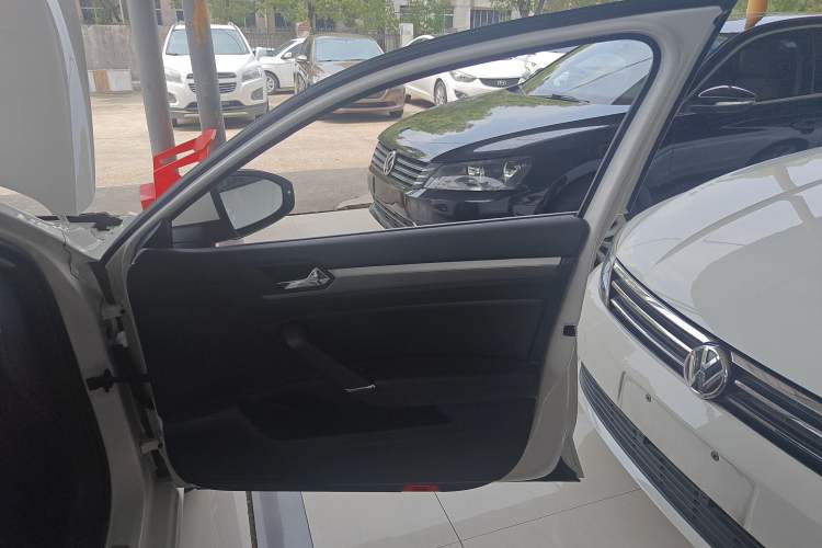 Used Volkswagen Lamando 2021 Revised Version 280TSI DSG Comfort Edition