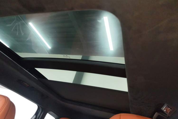 Used EXEED Lingyun 2025 300T Two-Wheel Drive Starry Edition