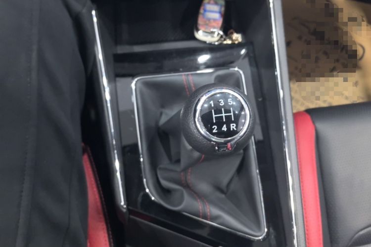 Used Venucia T60 2020 1.6L Manual Smart Vision Version China VI Standard