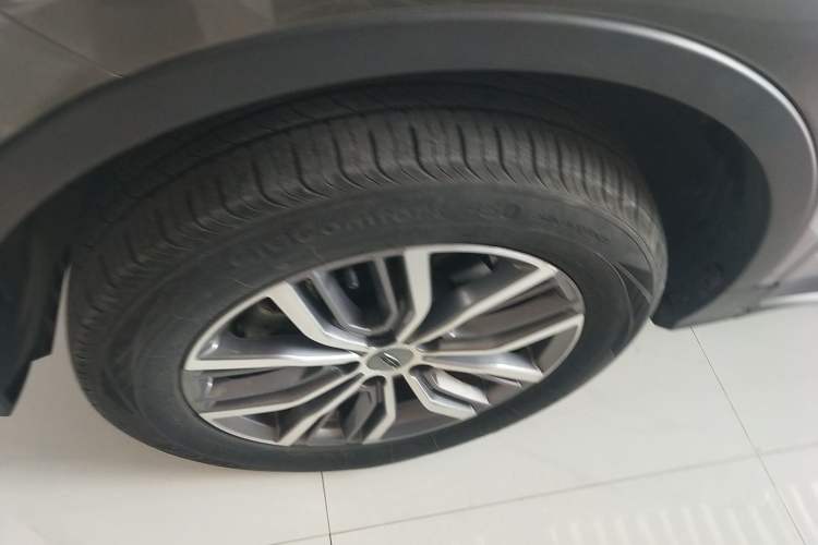 Used Geely Auto Emgrand X7 Sport 2020 1.8TD DCT Smart Connect PRO Left Front Wheel Hub