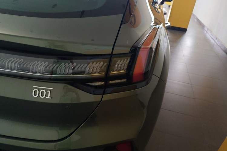 Used Zeekr 001 2024 WE Edition 100 kWh Rear-Drive Right Rear Taillight