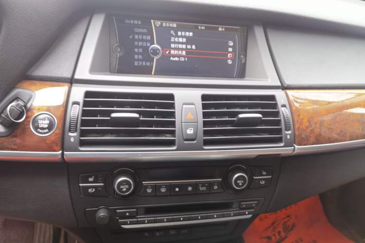 Used BMW X5 2011 xDrive35i Leading Model
