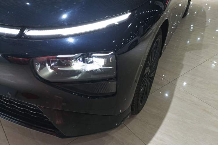 Used XPeng G9 2025 625 Long-Range Max Left Front Headlight