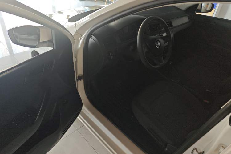 Used Volkswagen Santana 2021 1.5L Automatic Fashion Edition
