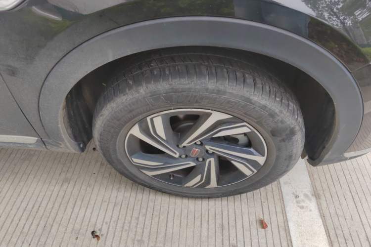 Used Hongqi HS5 2022 Revised Version 2.0T Smart Connect Flagship Edition