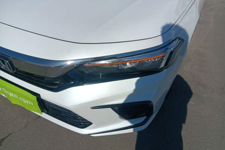 Used Honda Civic 2023 240TURBO CVT Dynamic · Center Stage Special Edition