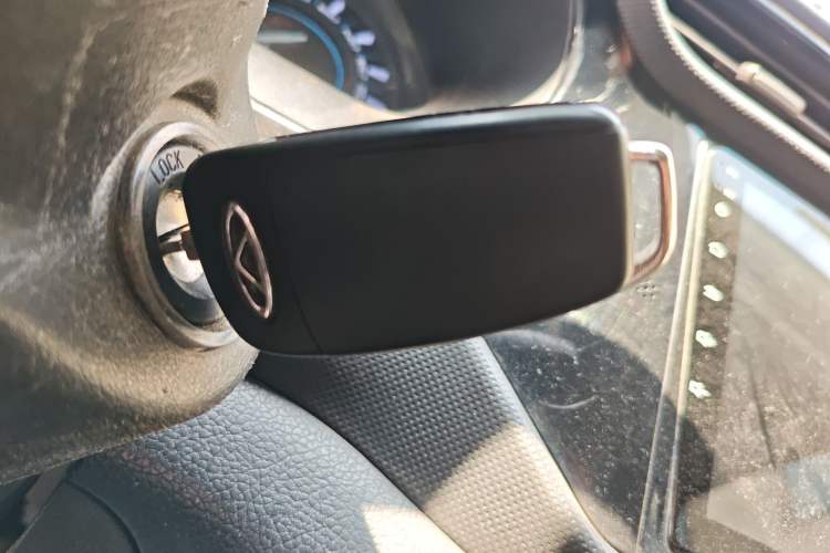 Used Chery Tiggo 3 2016 1.6L CVT ZhiShang Edition
