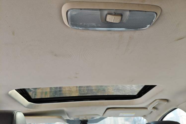 Used Ford Escort 2015 1.5L Automatic Fashion Model