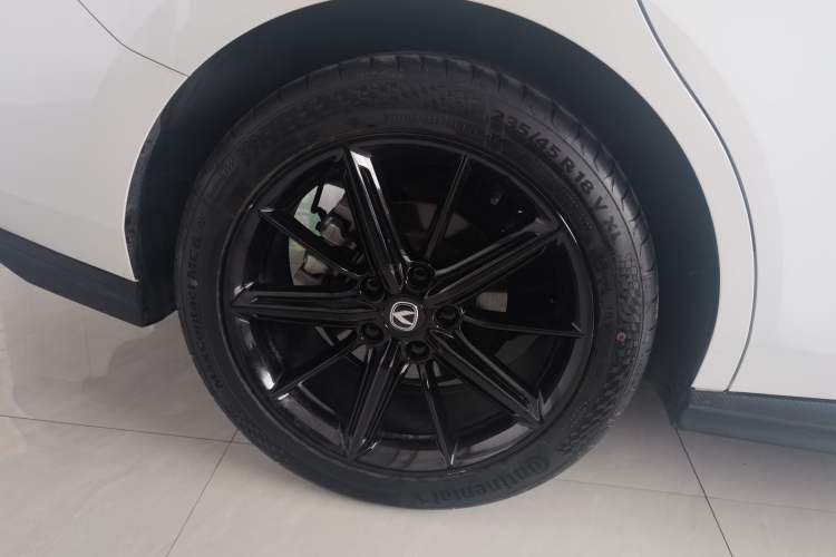 Used CHANGAN UNI-V 2023 1.5T Premium Model
