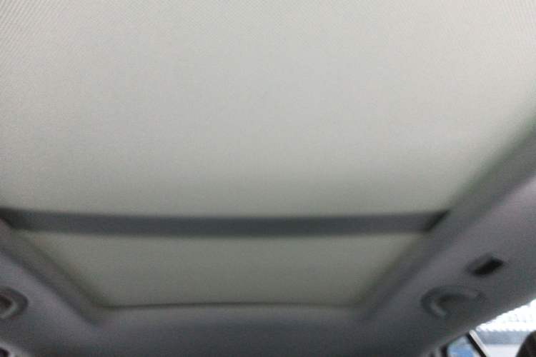 Used Volkswagen Tiguan 2016 300TSI Automatic Two-Wheel Drive Luxury Edition Headliner