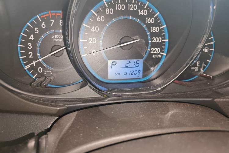 Used Toyota Vios 2014 1.5L Automatic ZhiZhen Edition Odometer Close Up