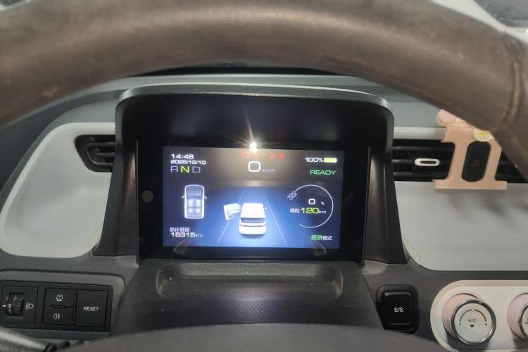 Used Wuling Hongguang MINIEV 2022 Macaron Fashion Edition Lithium-Nickel-Cobalt-Alpha-oxide
