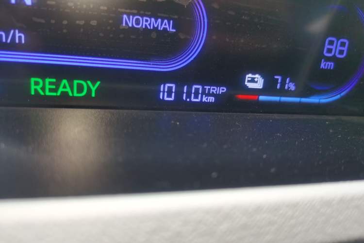 Used Geely Galaxy Panda 2023 Panda Mini 120km Asian Games Edition